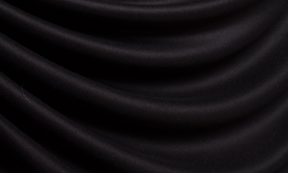 Тканина для пошиття розкішний вовняний трикотаж з Італії чорного кольору з м'яким блиском                                                                                                                                                                  - Фото